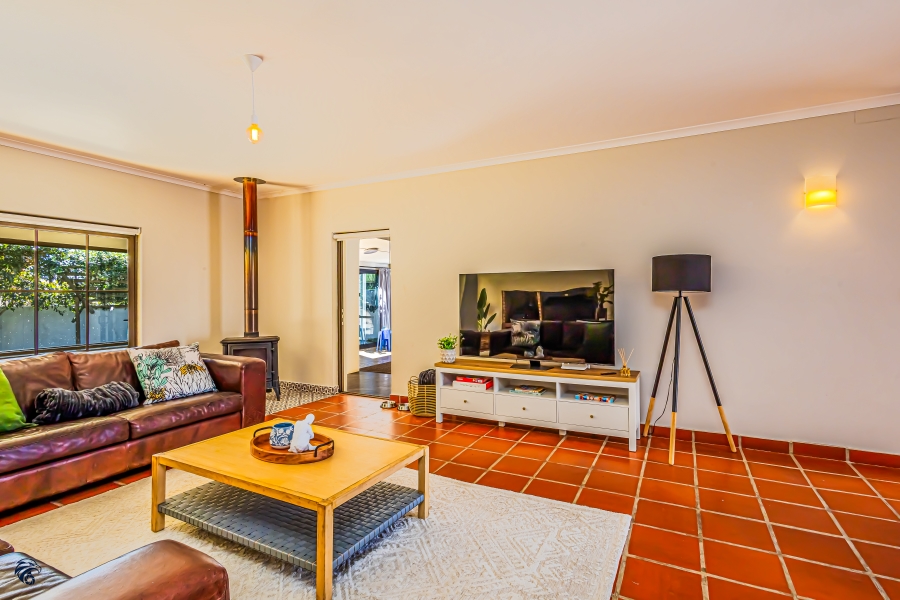 3 Bedroom Property for Sale in Myburgh Park Western Cape